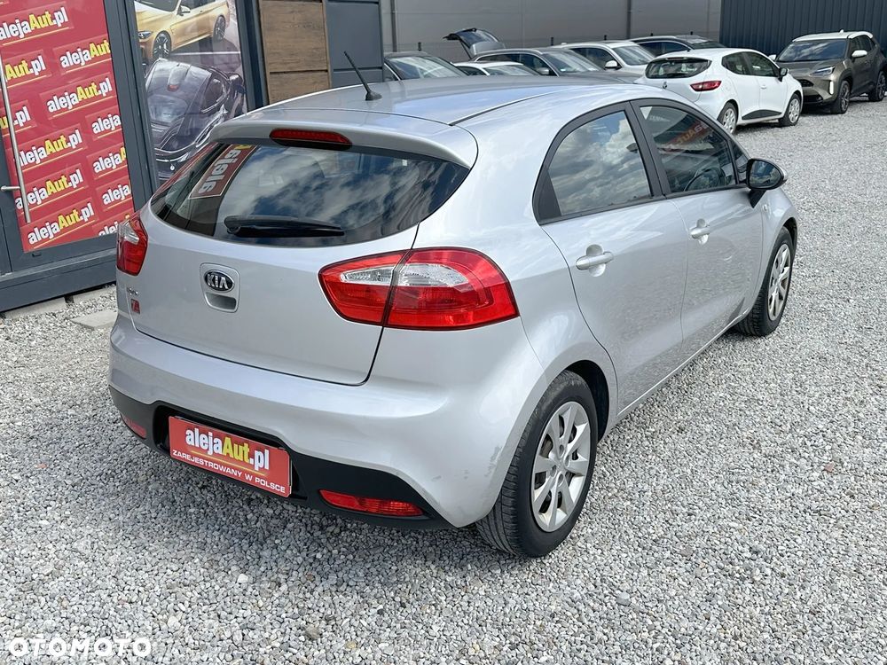 Kia Rio 1.2 M - 4