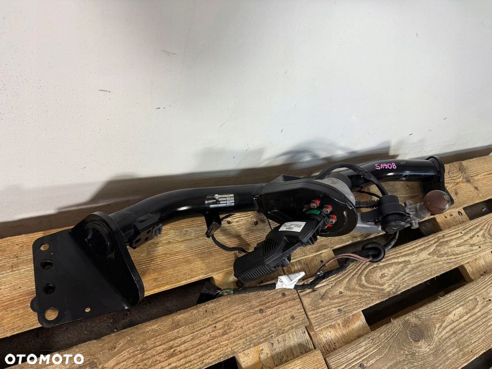 HAK HOLOWNICZY ELEKRTYCZNIE SKLADANY MERCEDES CLA W118 A1183101500 CALY - 3