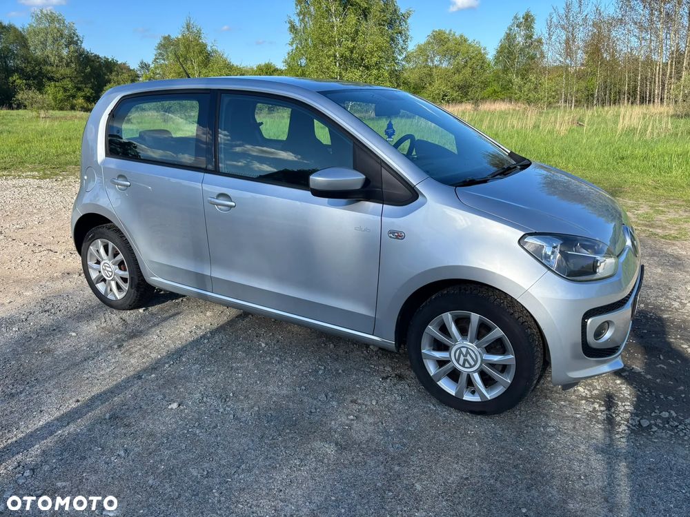 Volkswagen up! club - 11