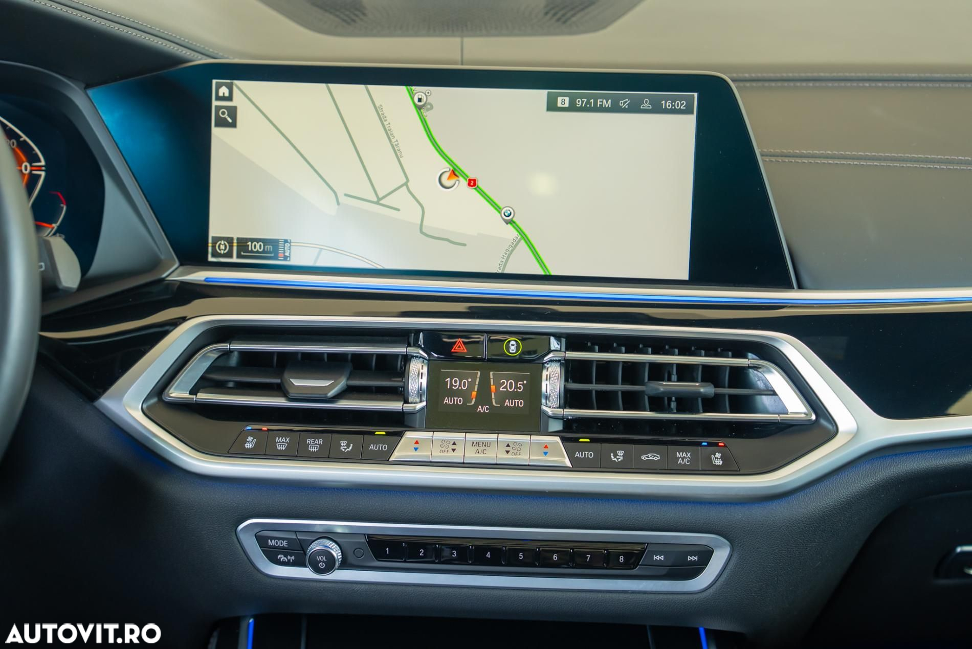 BMW X7 xDrive40d MHEV - 16