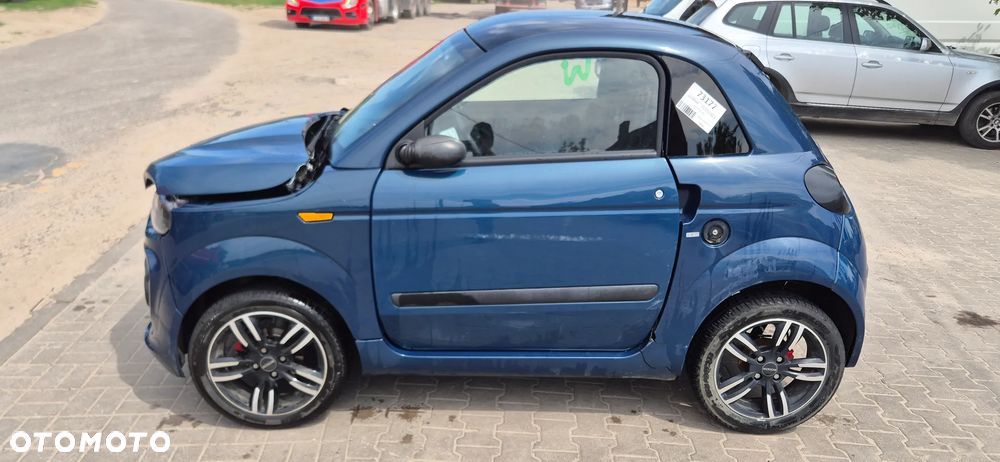 Microcar DUE - 5