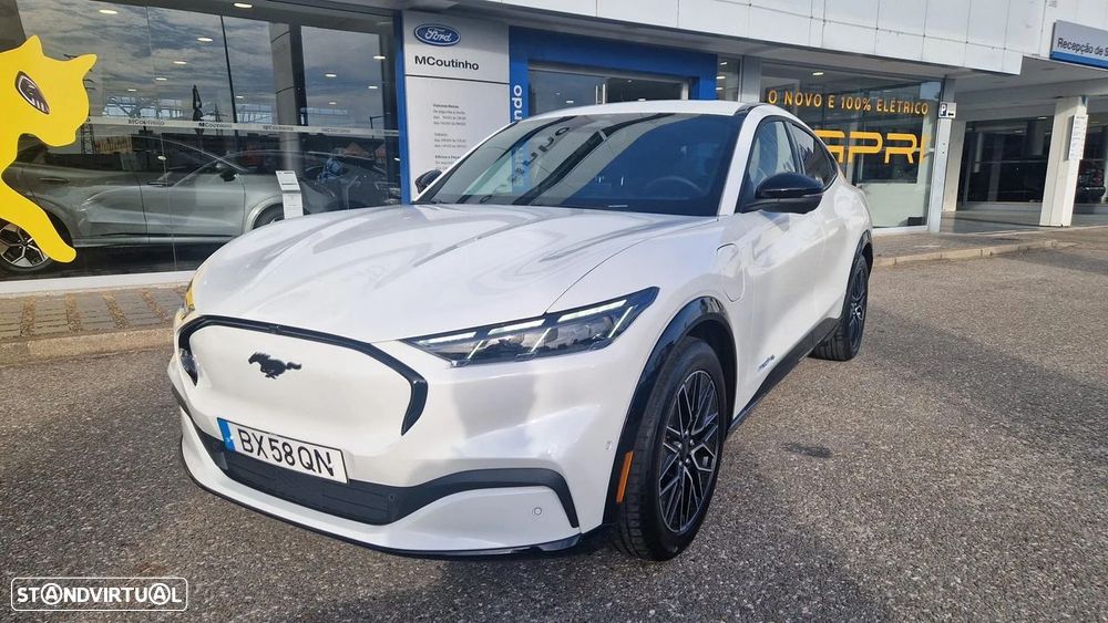 Ford Mustang Mach-E Premium AWD - 2