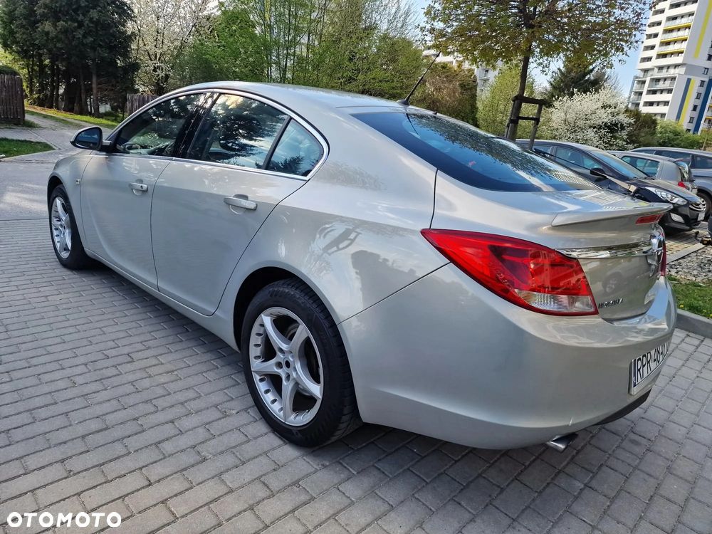 Opel Insignia - 4