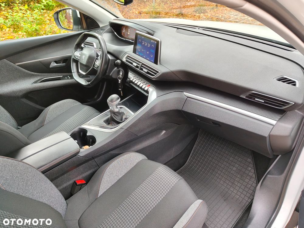 Peugeot 3008 BlueHDi 130 Stop & Start Active - 32