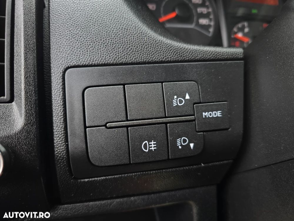 Peugeot Boxer BENA L=4.20m - 23
