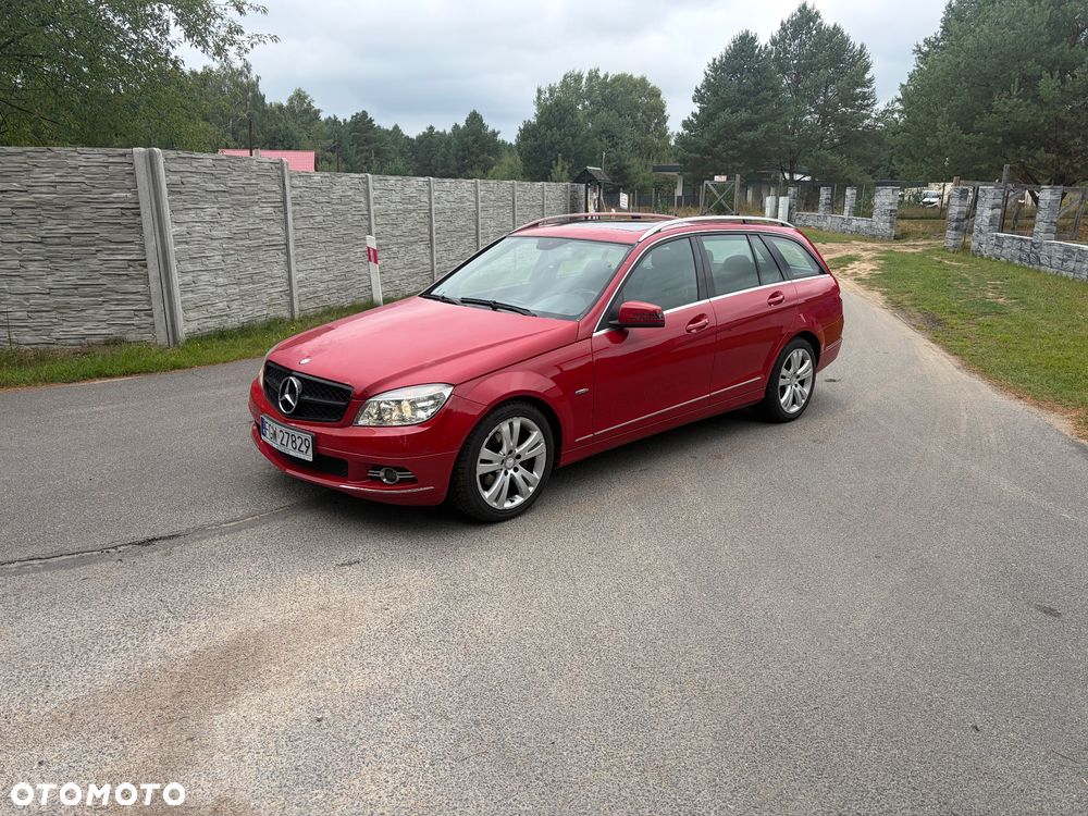 Mercedes-Benz Klasa C 180 CGI Automatik BlueEFFICIENCY Avantgarde - 2
