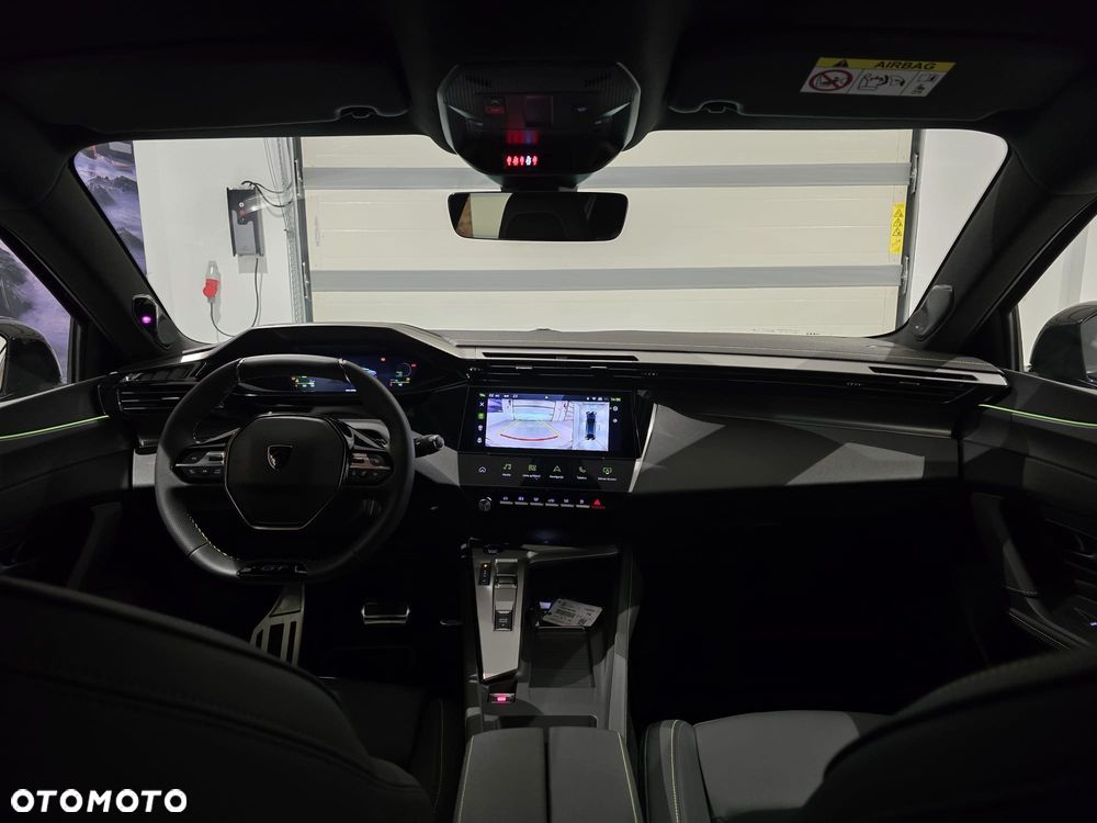 Peugeot 408 1.2 PureTech mHEV GT Exclusive S&S e-DCS6 - 17