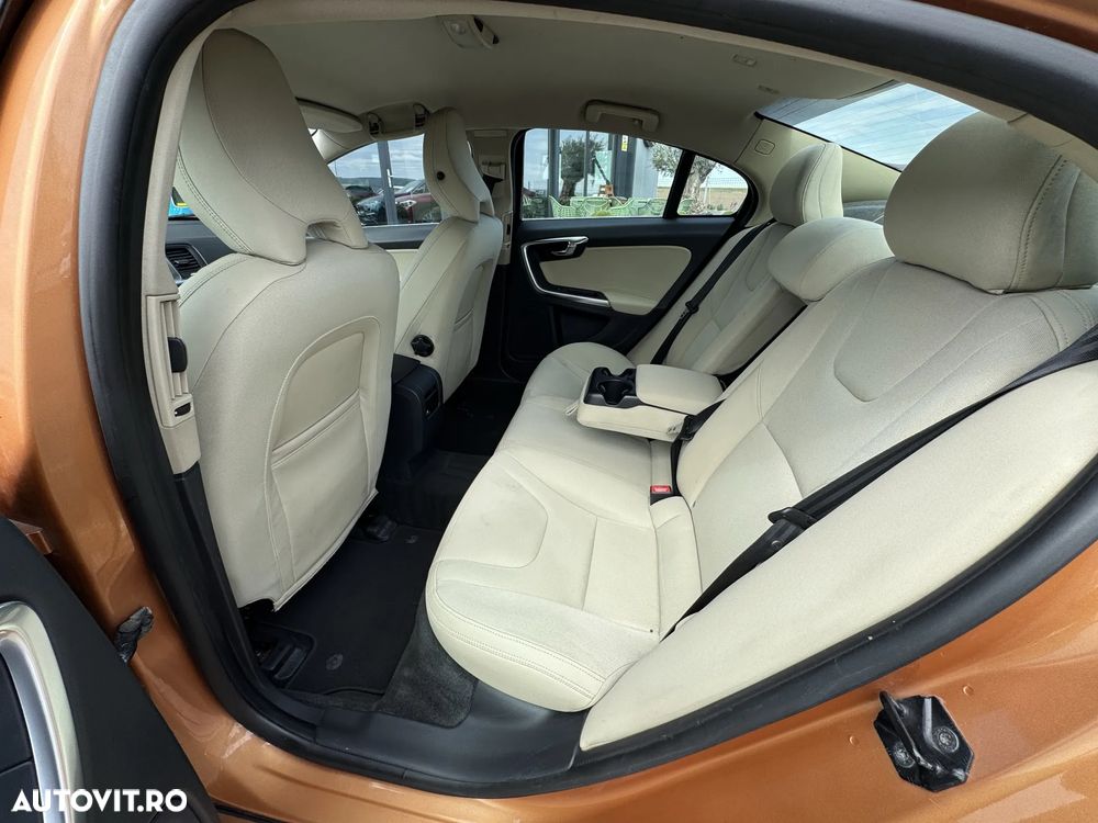 Volvo S60 D3 Start-Stop Basic - 16