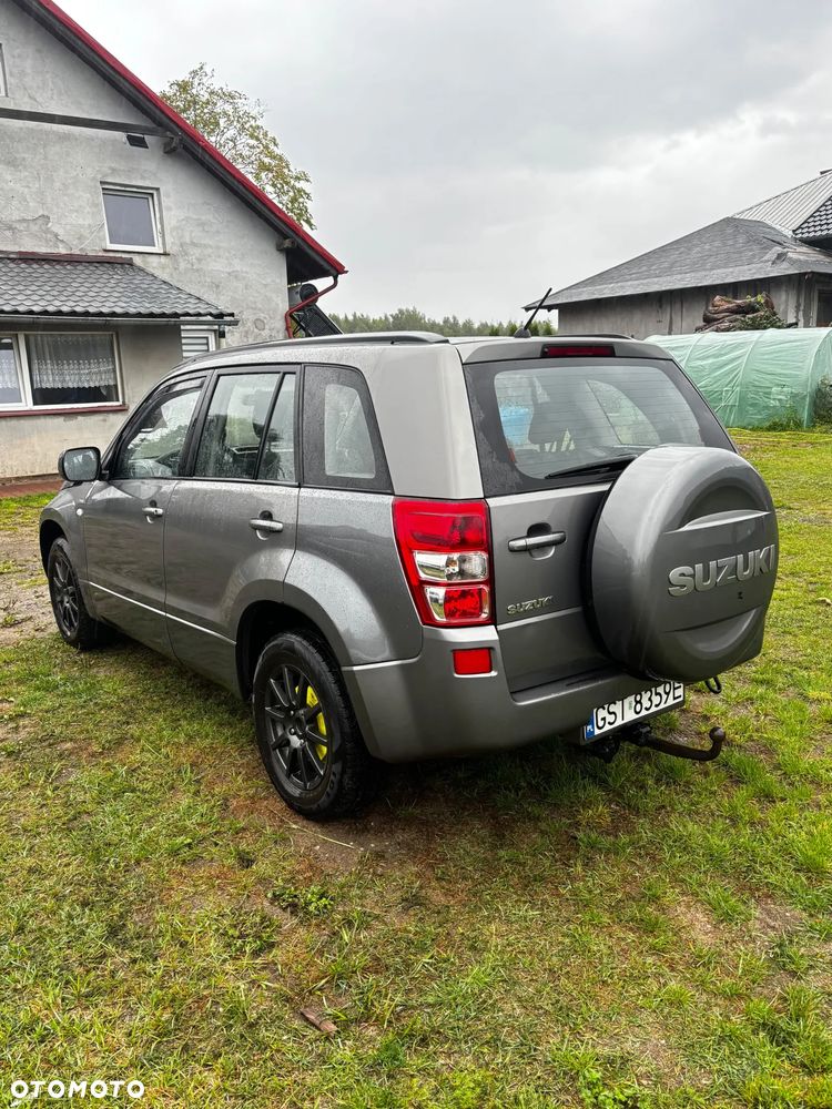 Suzuki Grand Vitara - 3