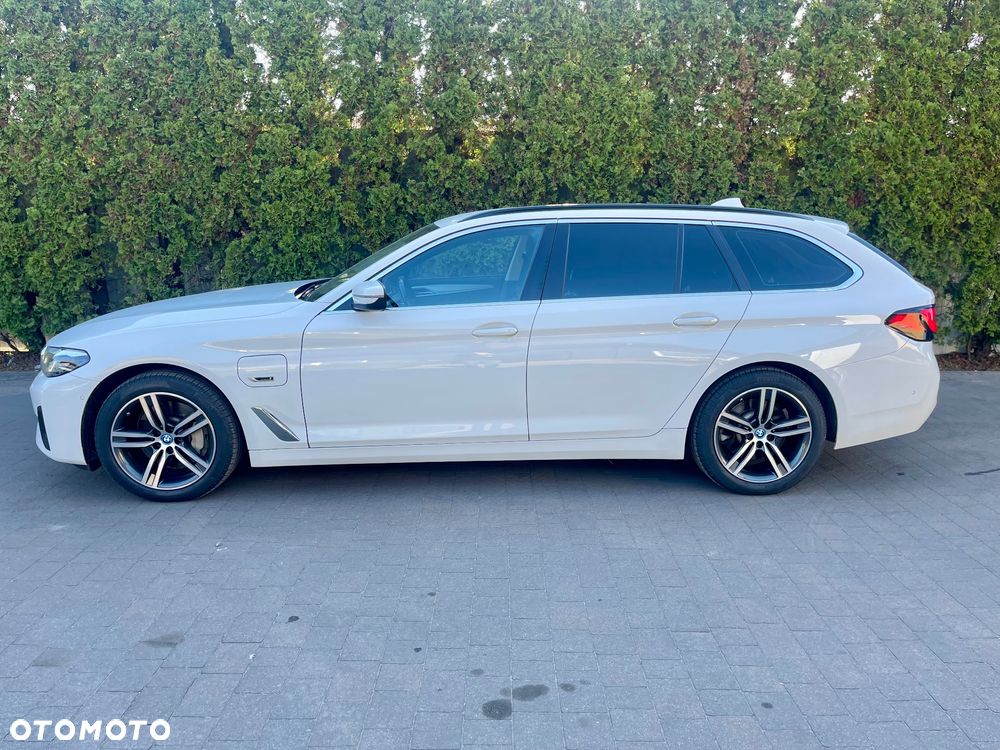 BMW Seria 5 530e xDrive - 10