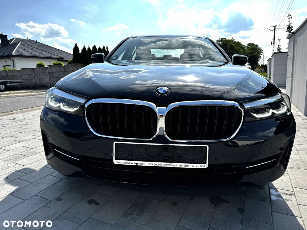 BMW Seria 5 520d Sport Line sport - 5