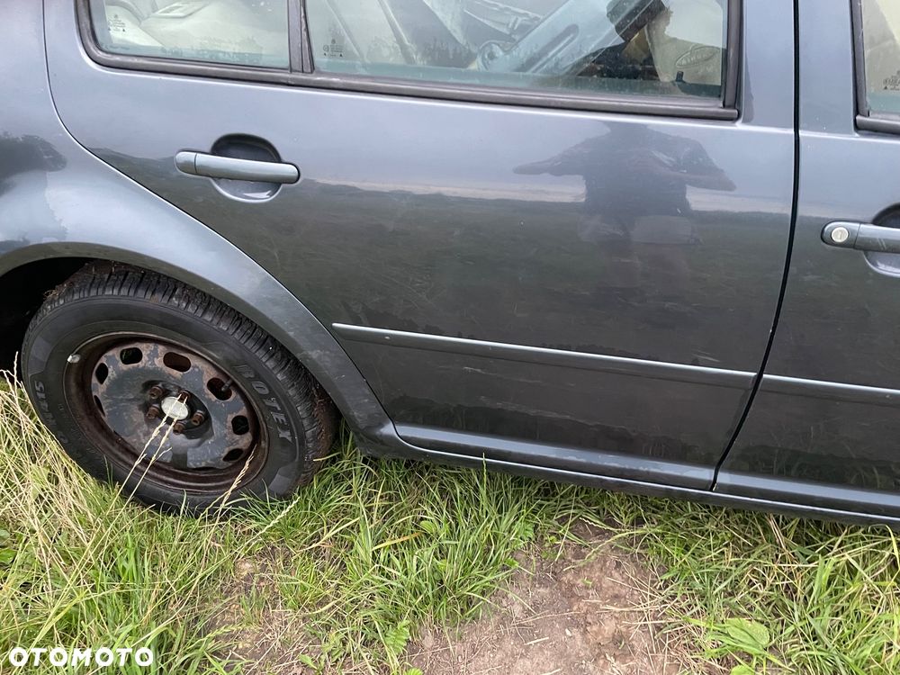 Volkswagen Bora 2.0 Basis - 7