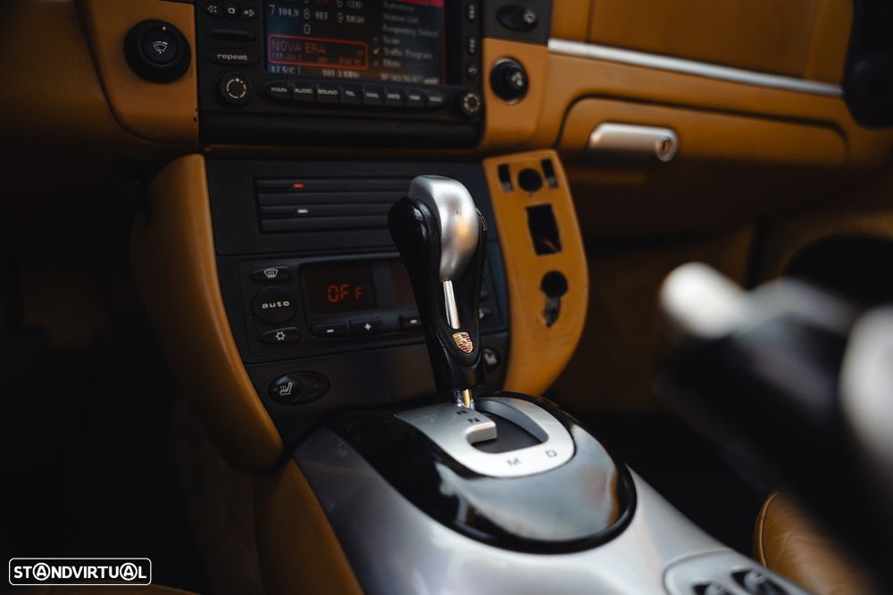 Porsche 911 (996) - 20