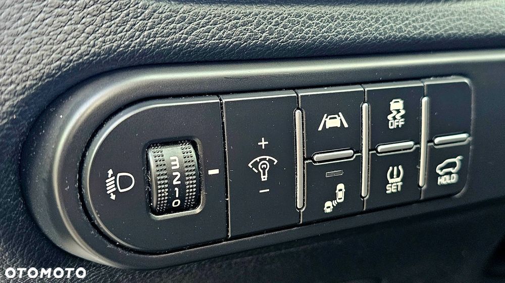 Kia Ceed 1.5 T-GDI OPF Platinum Edition - 24