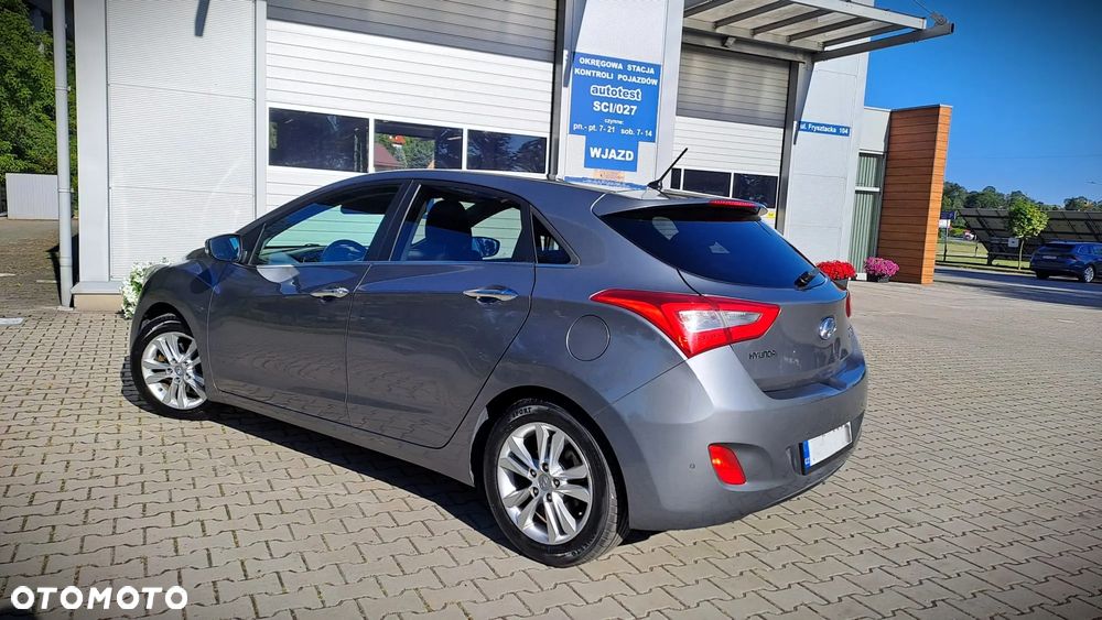 Hyundai i30 1.6 Style - 24
