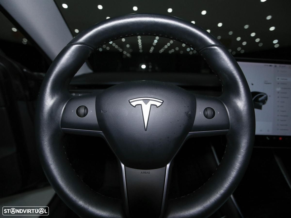 Tesla Model 3 Performance Dual Motor AWD - 17