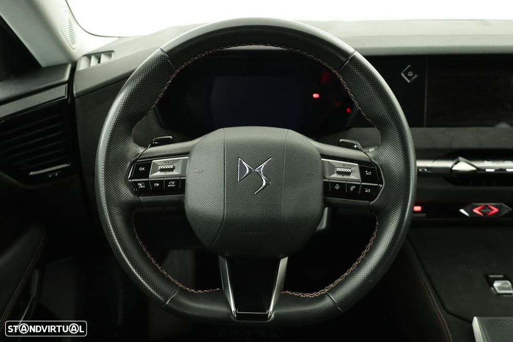 DS DS4 1.2 PureTech Performance Line EAT8 - 15