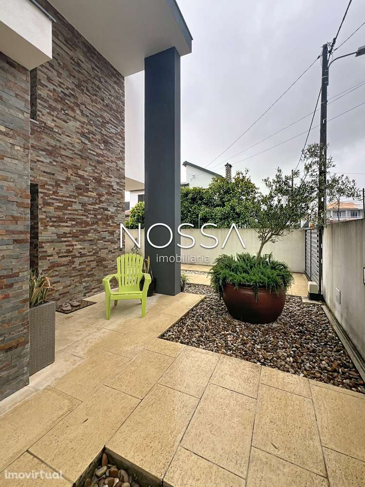 Moradia isolada com piscina salgada aquecida - Grande imagem: 3/46