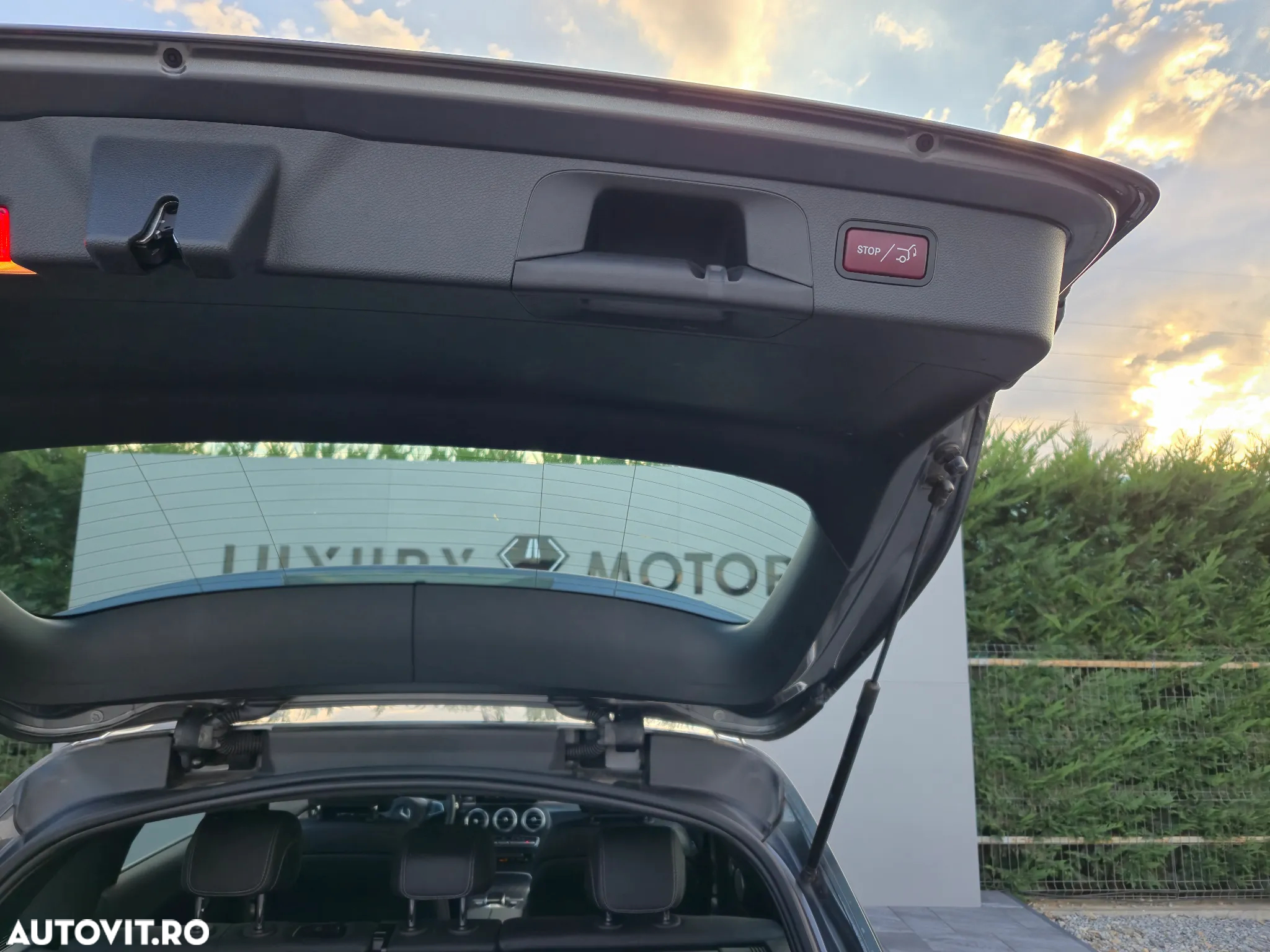 Mercedes-Benz GLC - 29