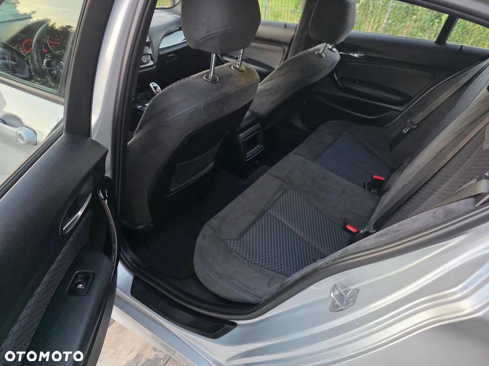 BMW Seria 1 125d M Sport - 9