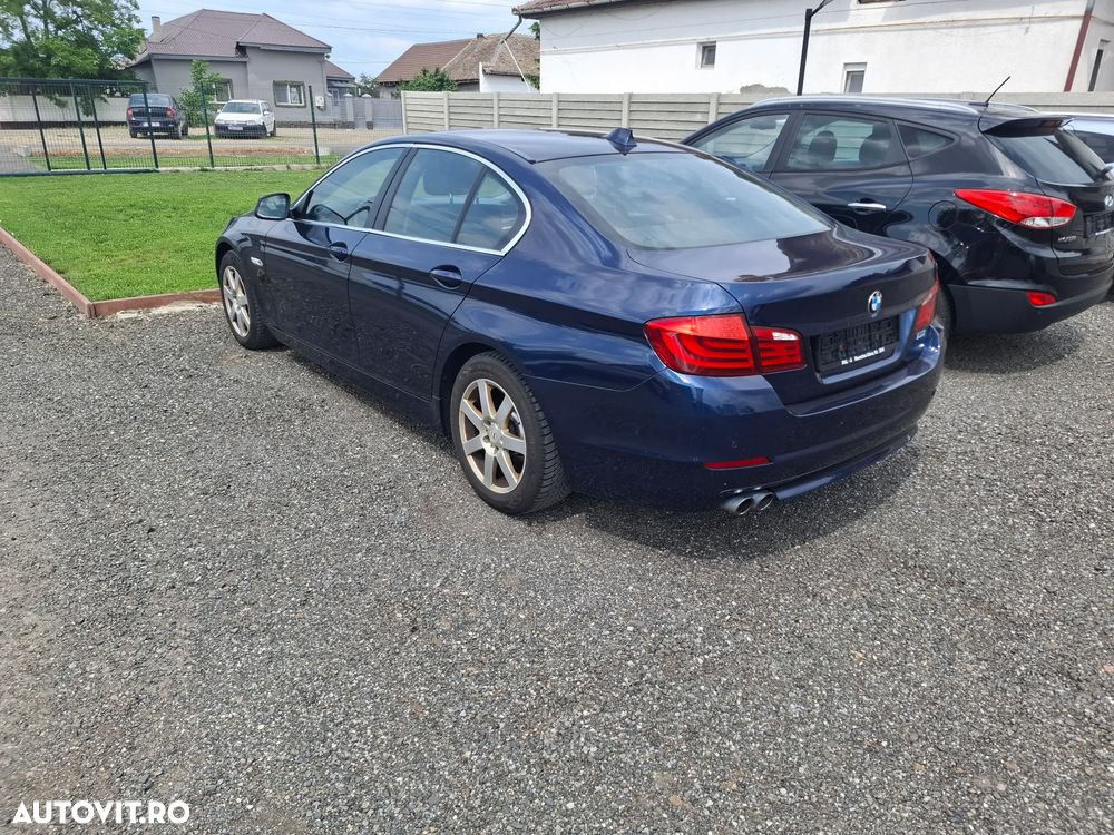 BMW Seria 5 520d Blue Performance - 3