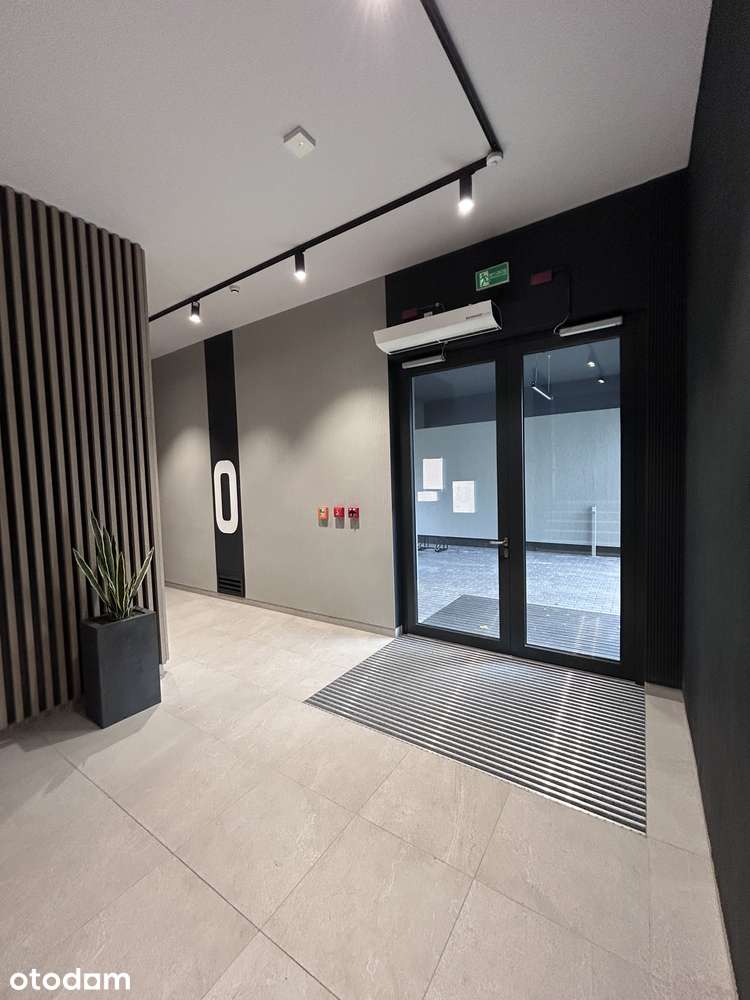 9 Maja 84 Pomorzany, balkon, miejsce postojowe, koło szpitala