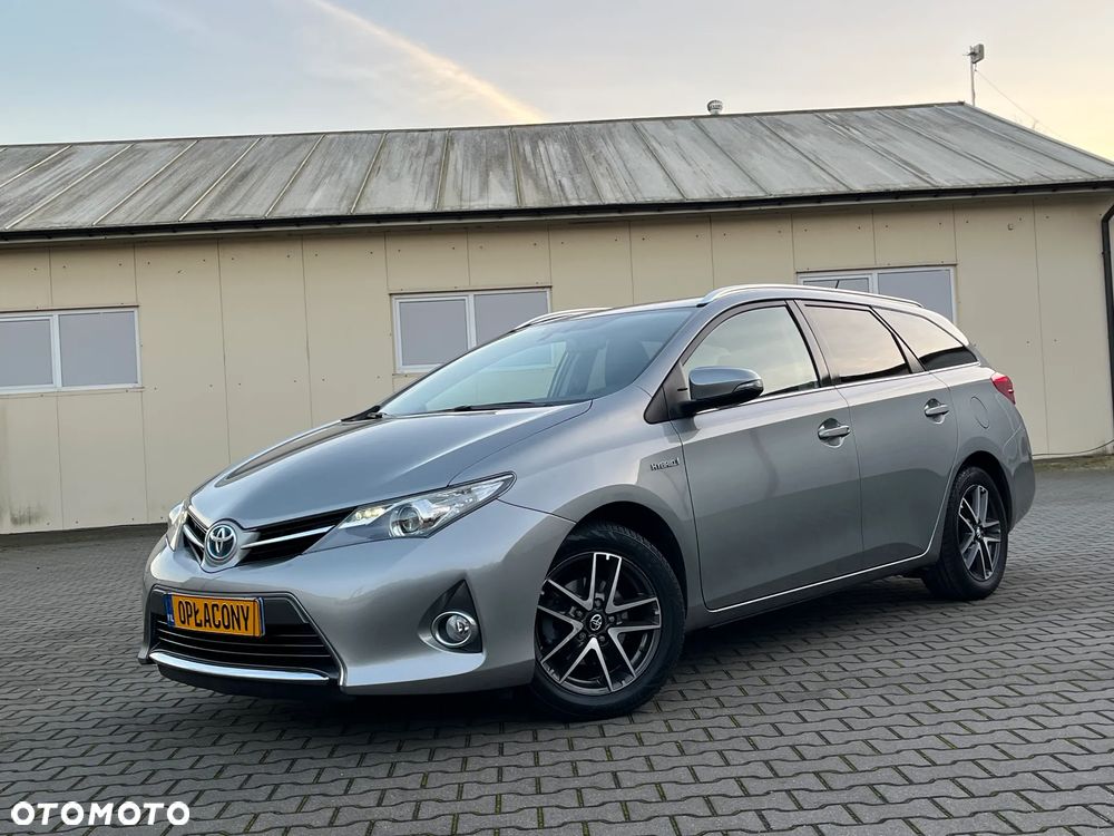 Toyota Auris - 2