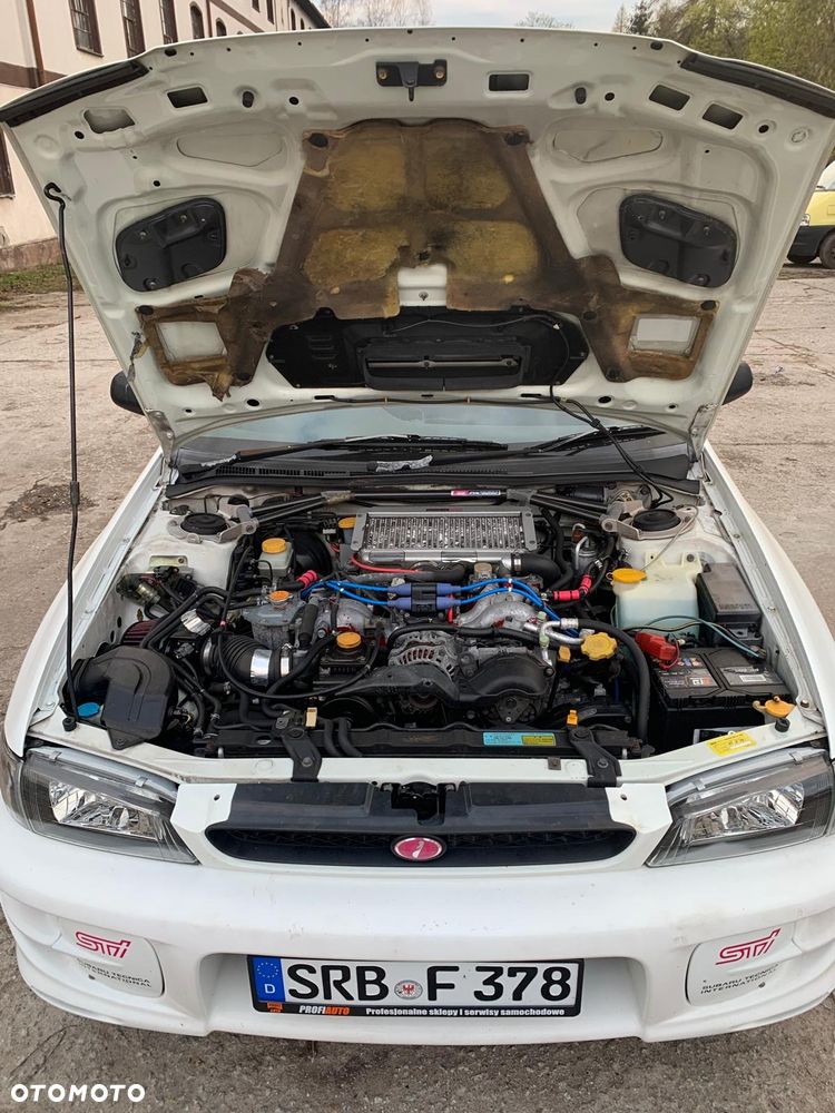 Subaru Impreza 2.0 GT - 6