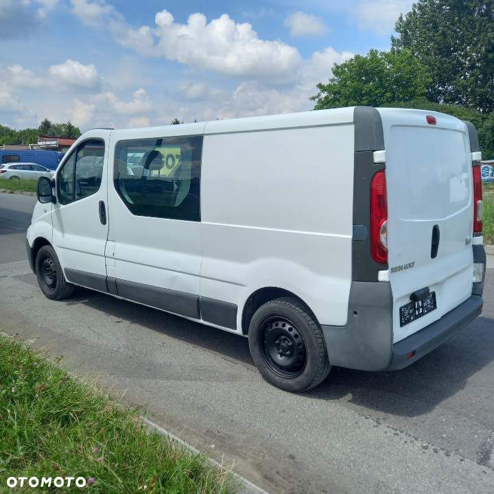 Renault TRAFIC - 12