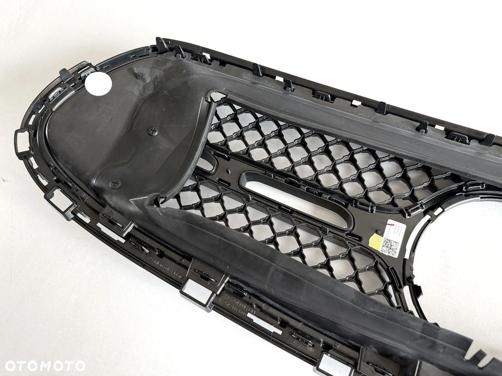 GRILL ATRAPA Mercedes W254 X254 GLC A254 - AMG Line, pod KAM - 15