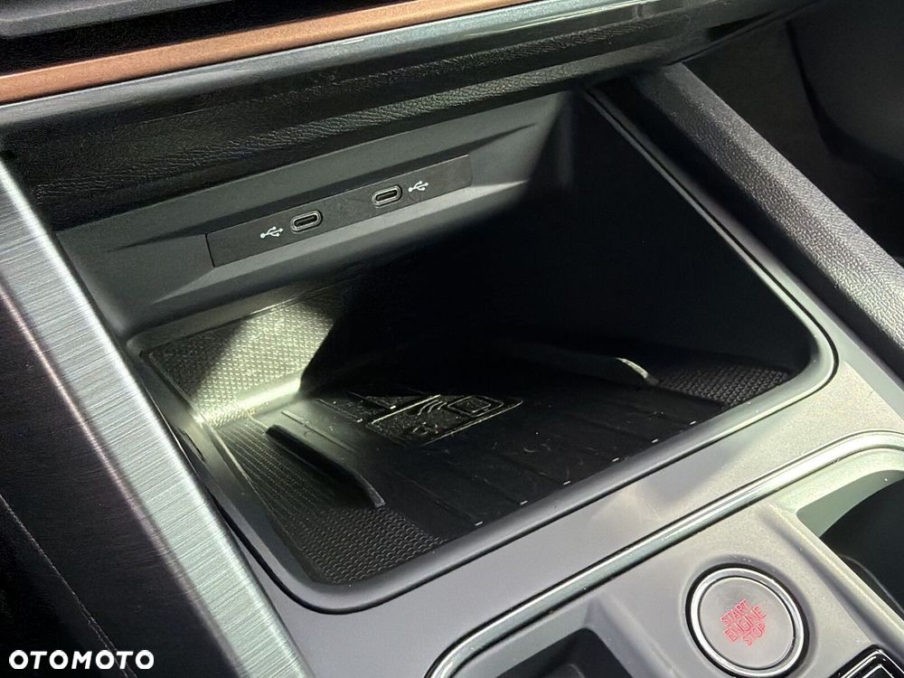 Cupra Formentor 1.5 TSI DSG - 24