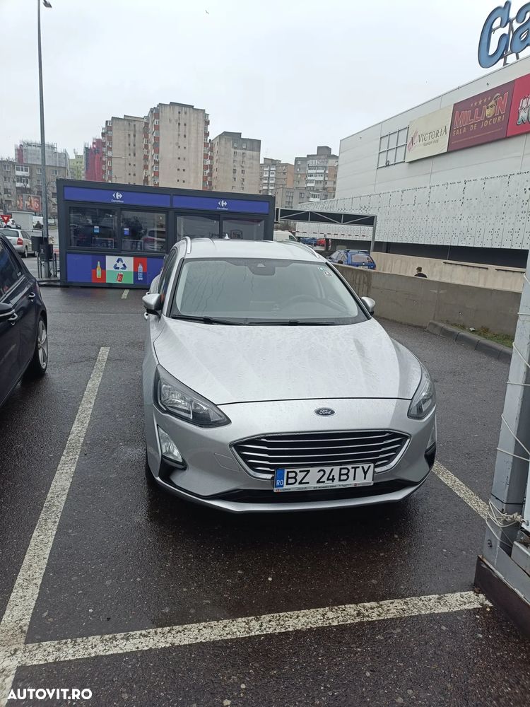 Ford Focus 1.5 EcoBlue Start-Stopp-System TITANIUM - 10