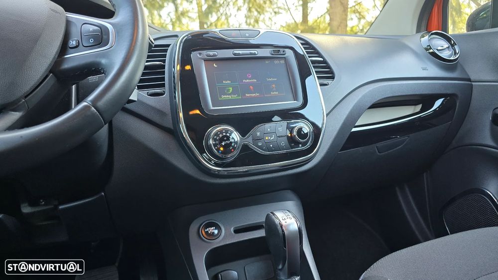 Renault Captur 1.5 dCi Initiale Paris EDC - 42