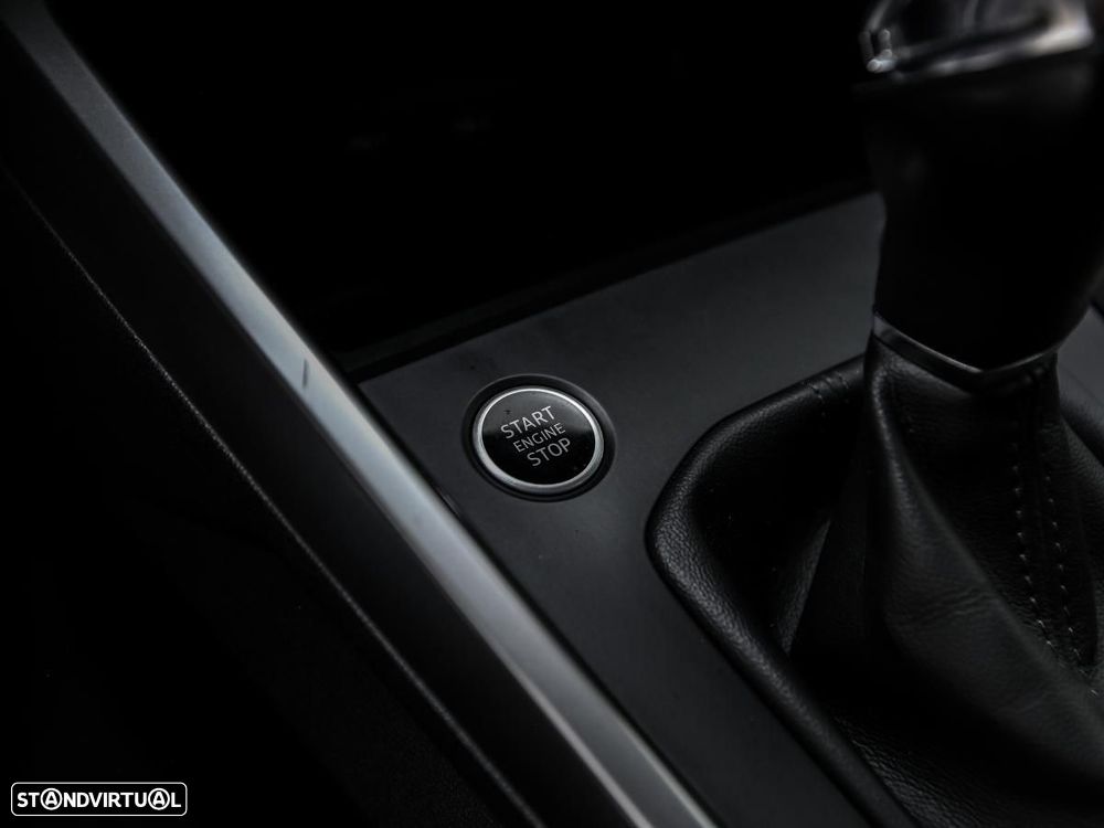 Audi A3 Limousine 30 TDI - 18