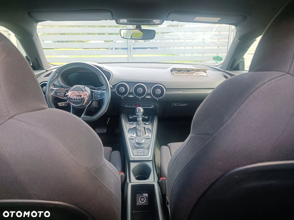Audi TT Coupé - 12