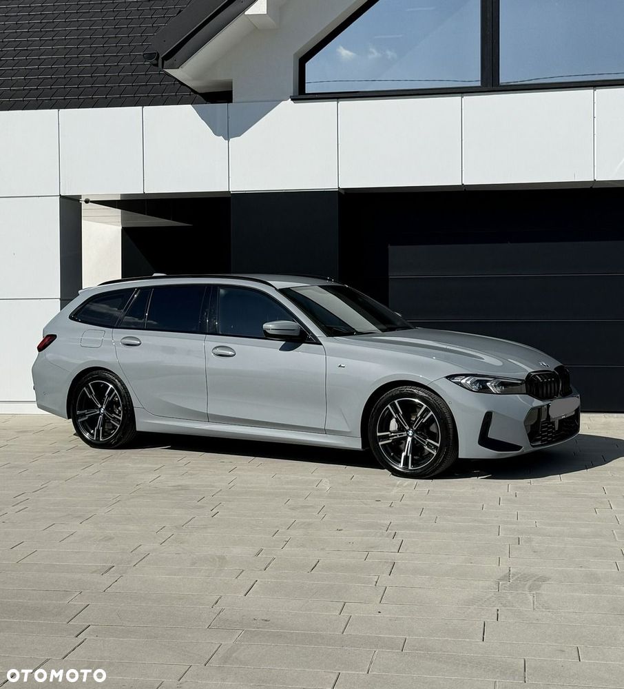 BMW Seria 3 330i xDrive M Sport sport - 37