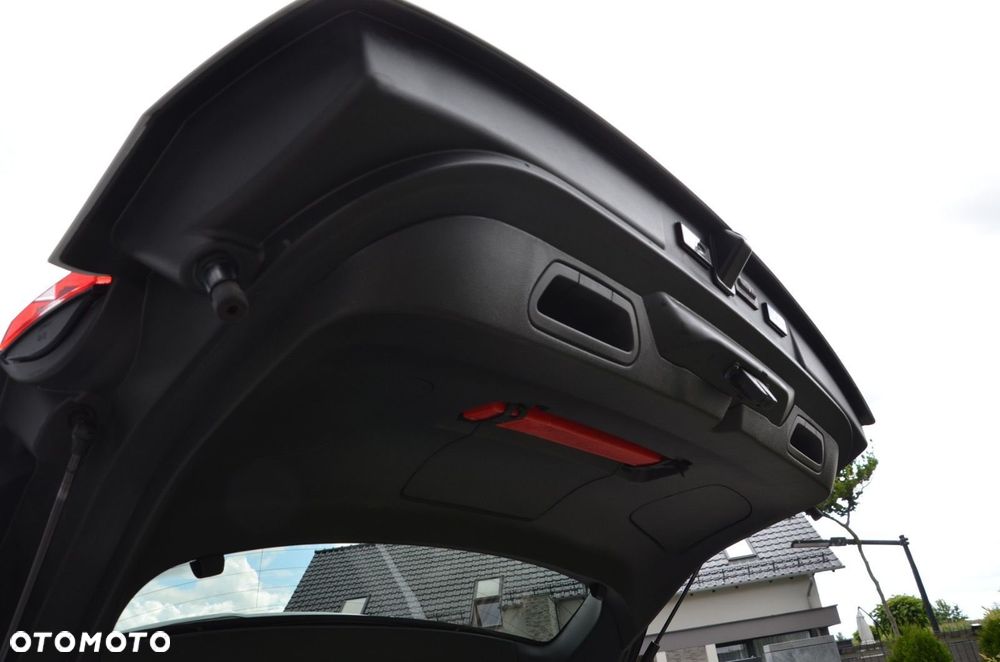 Opel Grandland X - 11