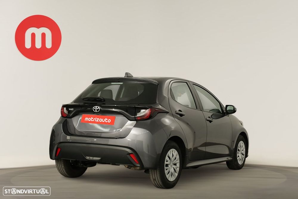 Toyota Yaris 1.0 VVT-i Comfort Plus - 4