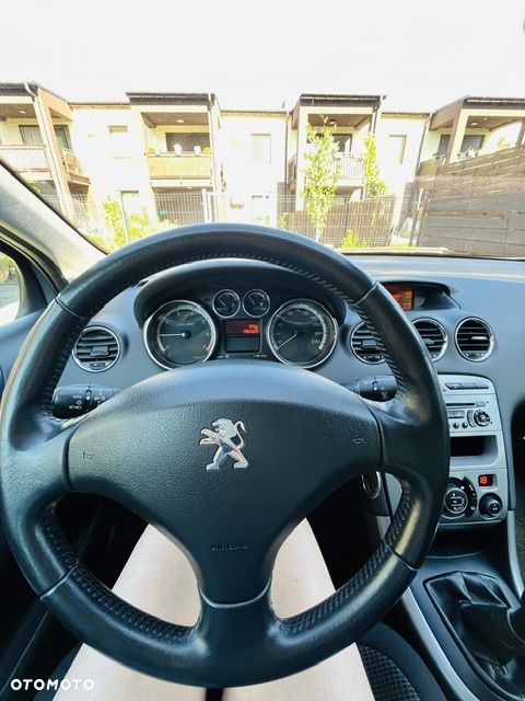 Peugeot 308 1.6 Premium - 17