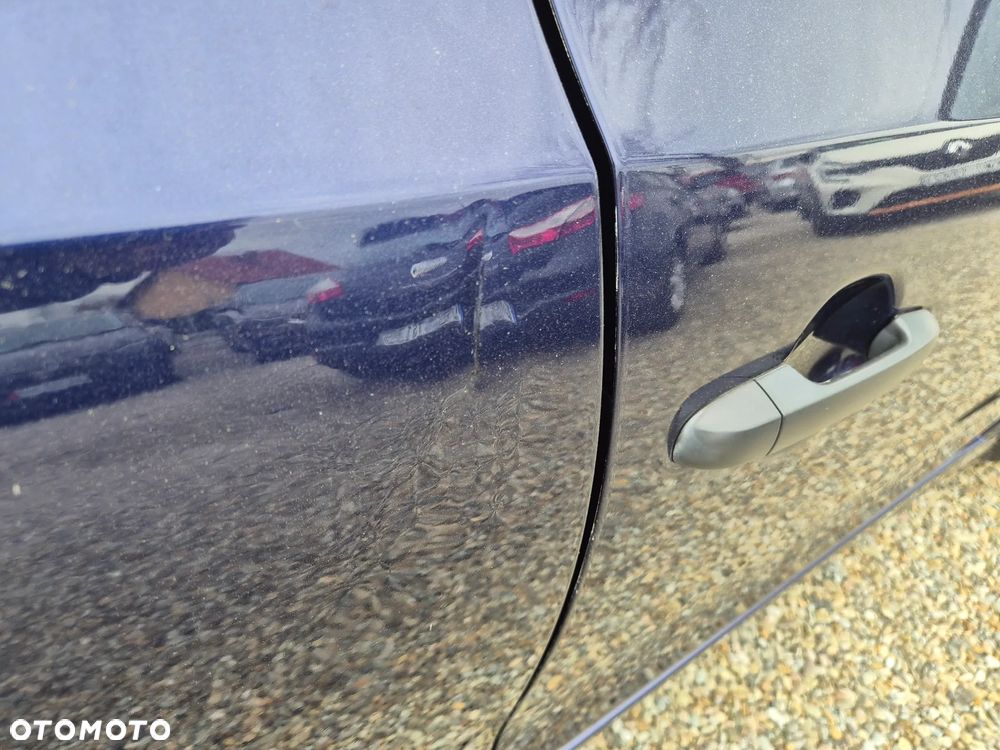 Hyundai i30 blue 1.4 - 5