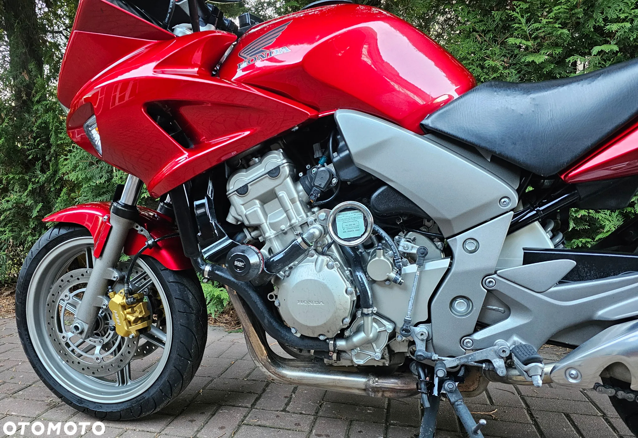 Honda CBF - 16