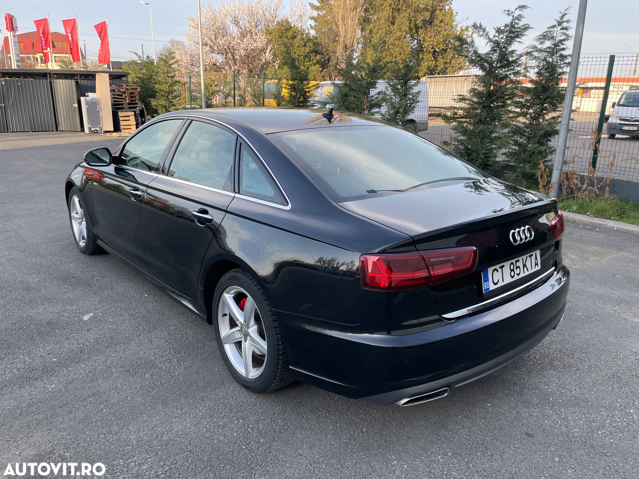 Audi A6 2.0 TDI Ultra DPF S tronic - 4