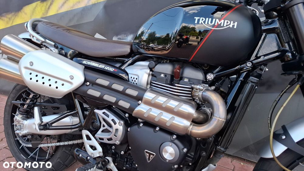 Triumph Scrambler - 15