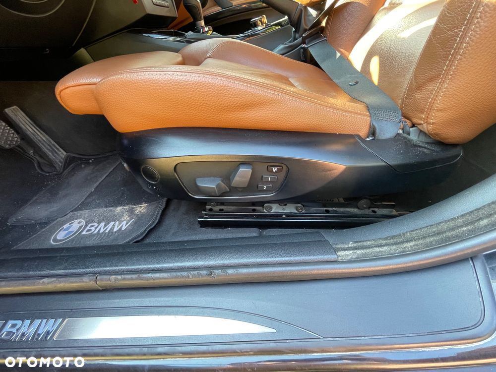 BMW Seria 3 320d - 10