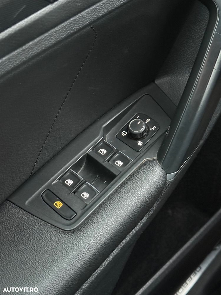 Volkswagen Tiguan 2.0 TDI SCR 4MOTION (BlueMotion Techn.) DSG Highline - 19