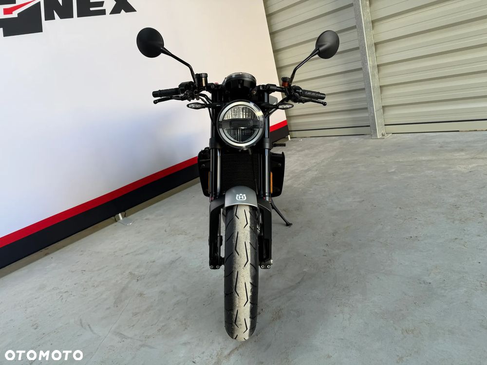 Husqvarna Vitpilen - 2