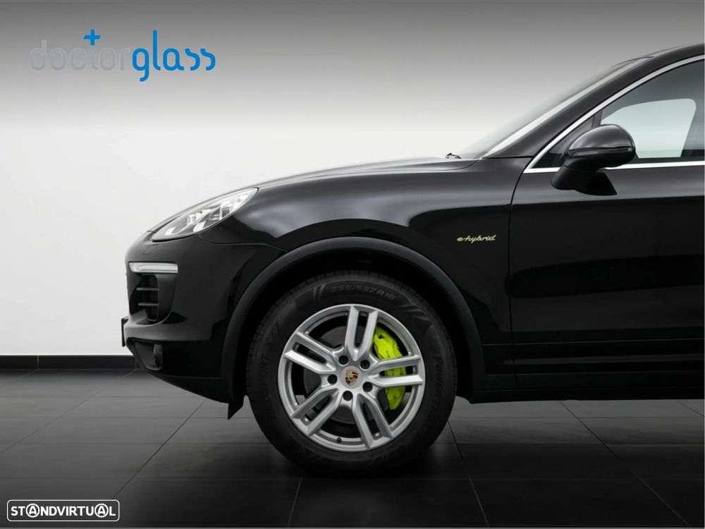 Porsche Cayenne S - 11