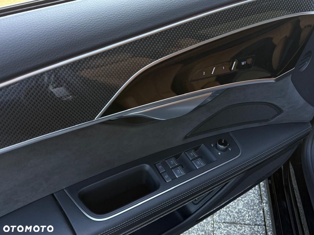 Audi S8 TFSI mHEV Quattro Tiptr - 19
