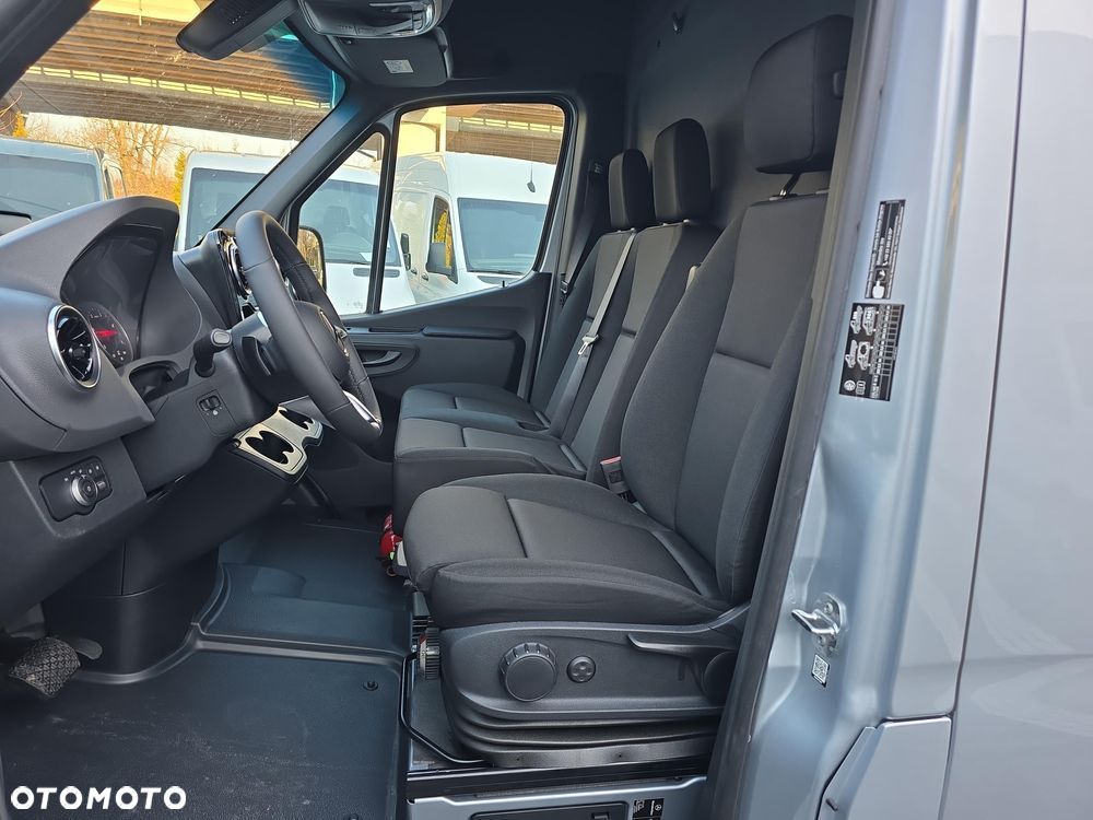 Mercedes-Benz Sprinter 319 CDI Extra Long SELECT 9G-Tronic - 11