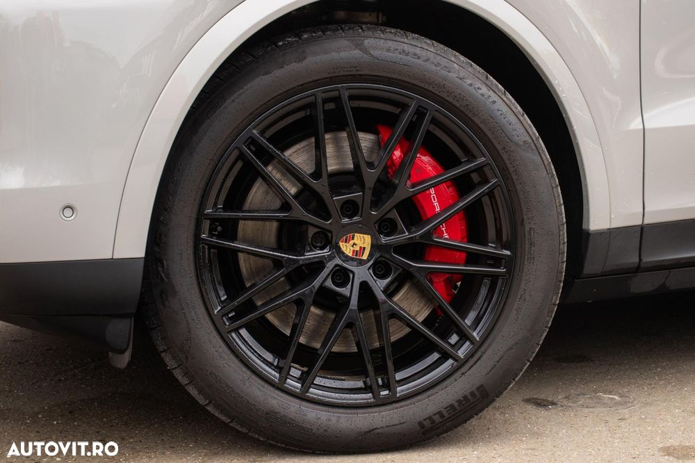 Porsche Cayenne Coupe - 9